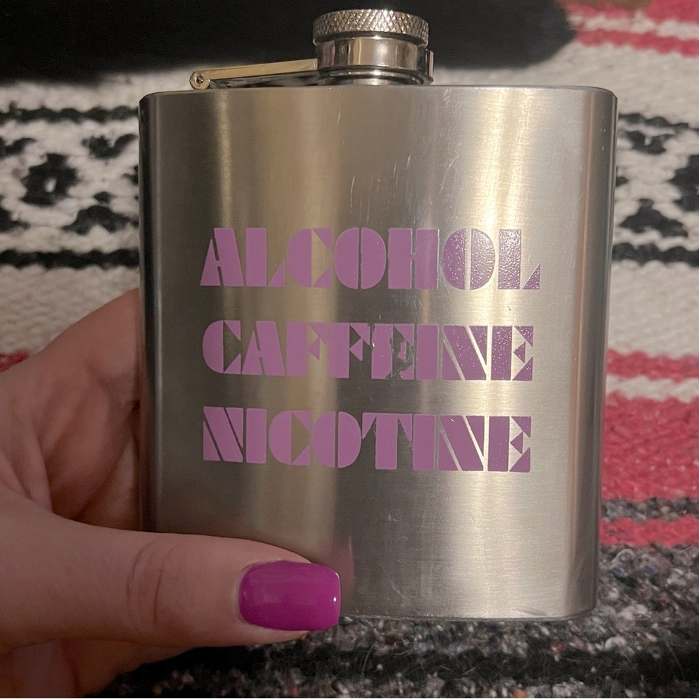 💥 GUC - Urban Outfitters - “Alcohol. Caffeine.Nicotine” Flask! 💥